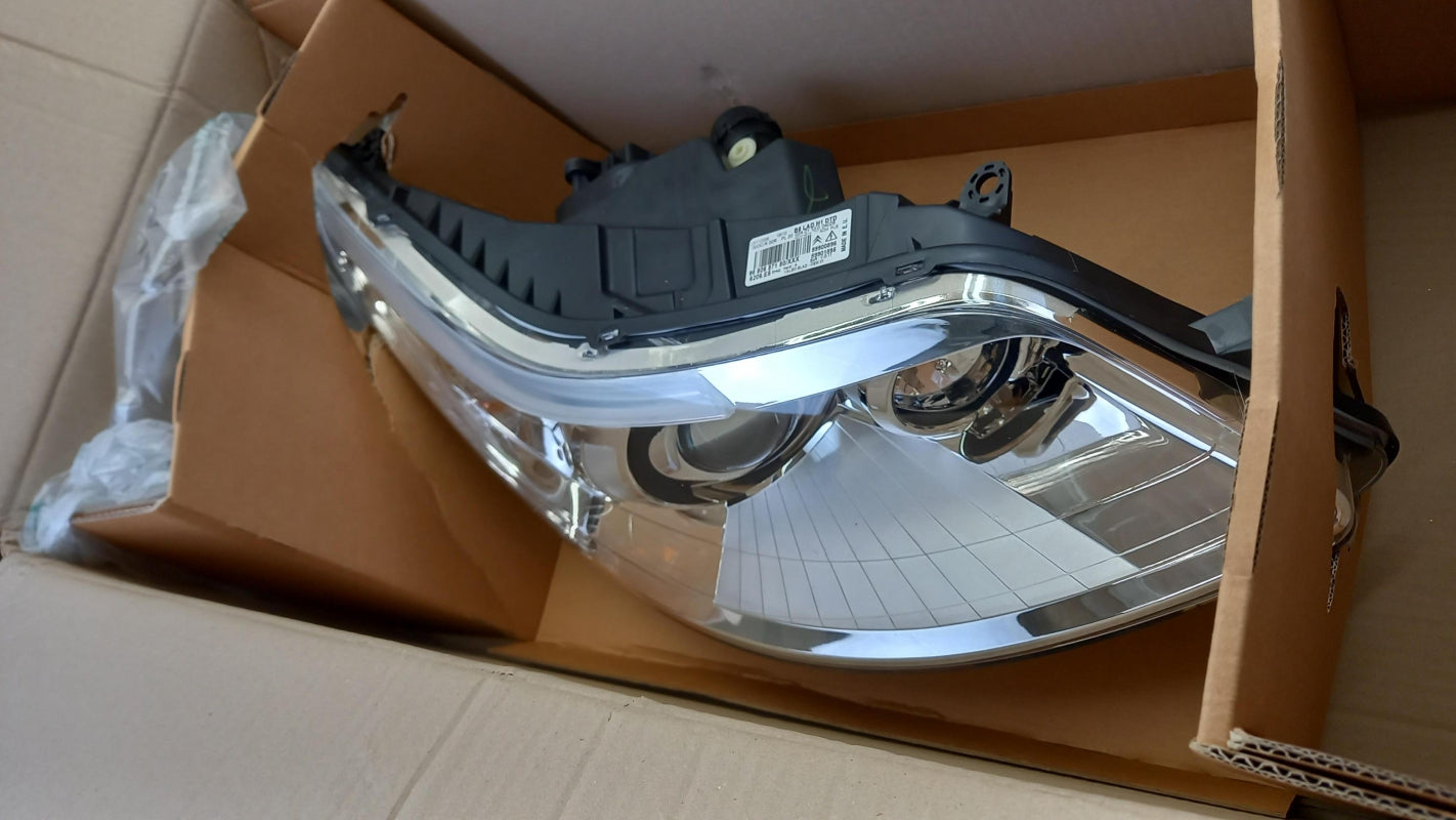 Original CITROEN C4 I 2008-2010 Headlight Right 6206E5 