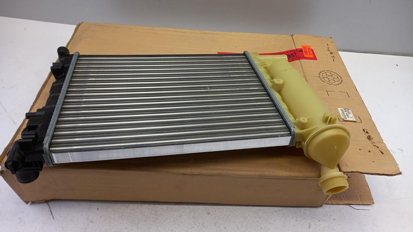 Original OE Peugeot Wasserkühler 1301SQ