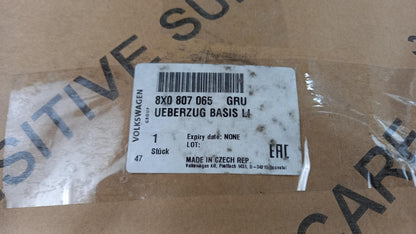 Original OE Volkswagen Stoßfängerabdeckung 8X0807065GRU