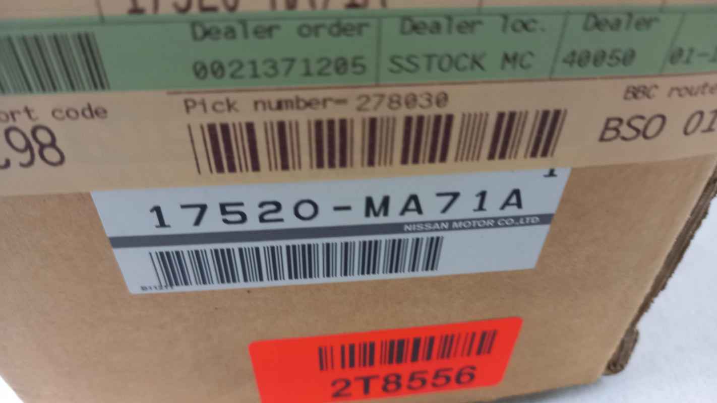 Original NISSAN Cabstar Patrol Kraftstoff Verteilerrohr 17520MA71A