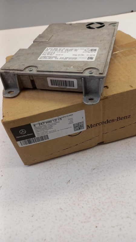Original MERCEDES-BENZ GLA-Klasse H247 Kombiinstrument Steuergerät A2479001215