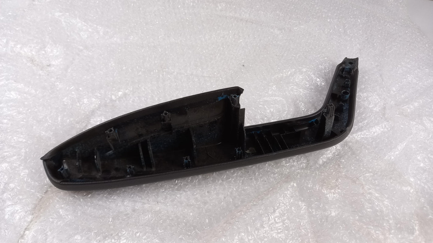 Original AUDI A3 RS3 8P Türarmlehne soulschwarz vorne rechts 8P486717424A