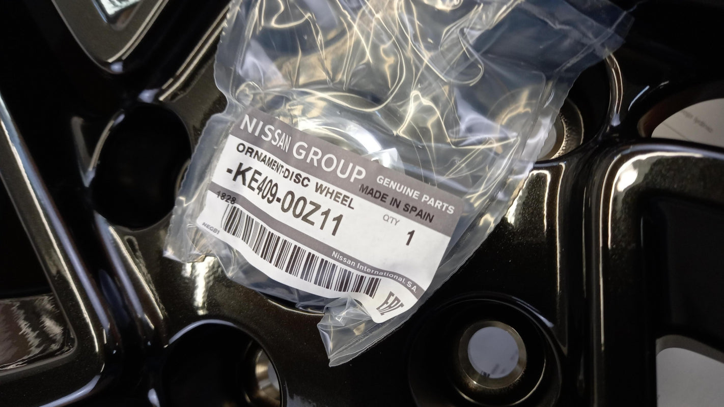 Original OE NISSAN Felge KE4094E200BZ