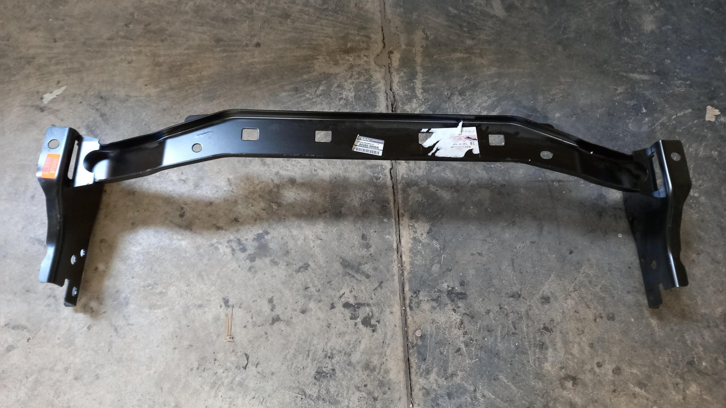 Original OE NISSAN bumper support 852605X00A 