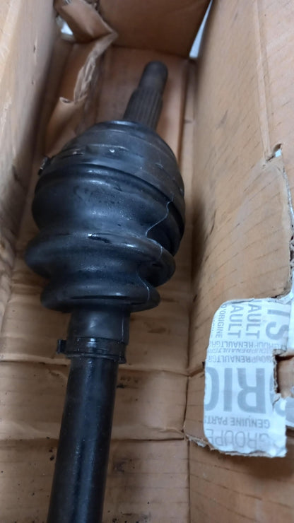 Original OE RENAULT Antriebswelle 8201235817