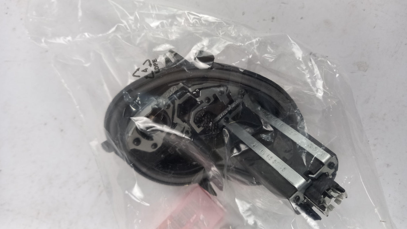 Original OE OPEL Astra K Lampenträger Rechts 39001578