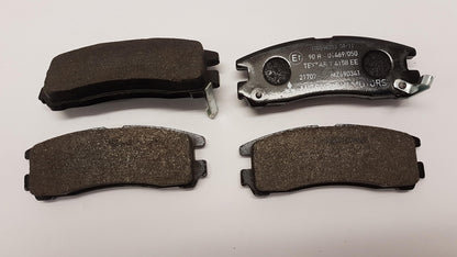 Original MITSUBISHI Eclipse Galant Sigma Bremsbeläge Hinten MZ690341