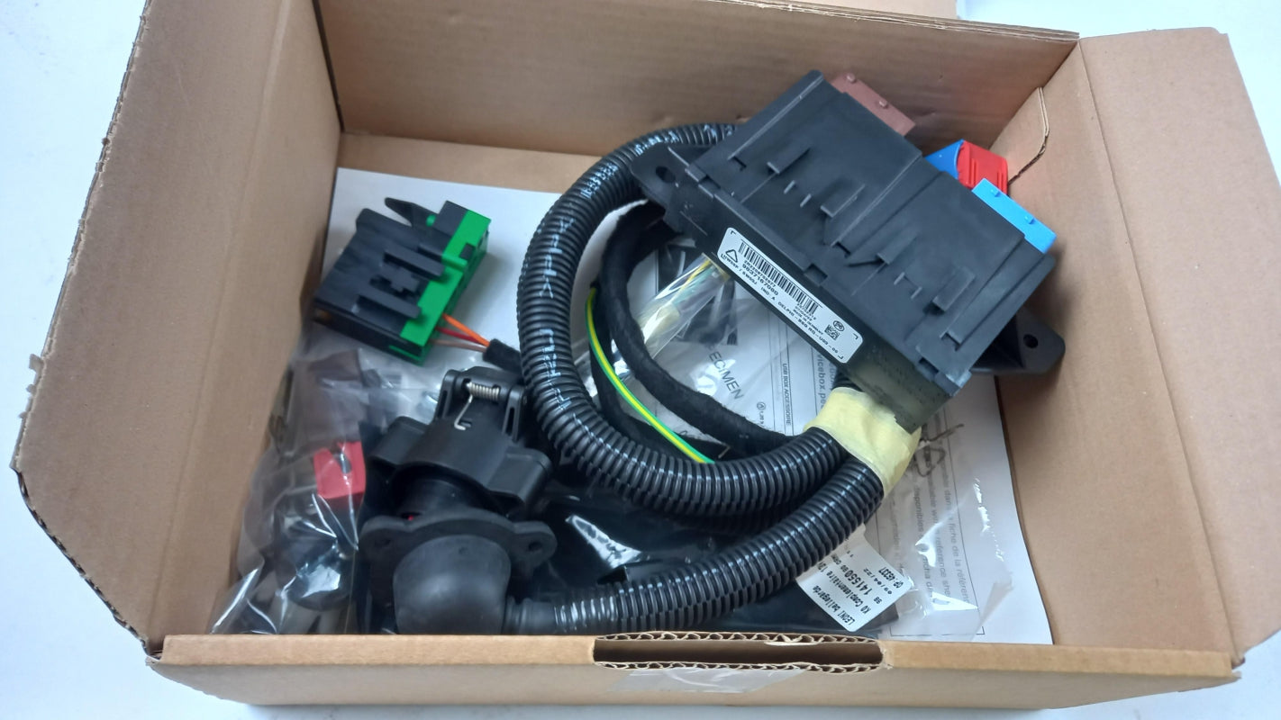 Original OE FIAT tow bar electrical kit 71808880 