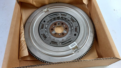 Original FIAT 500X 1.4 Jeep Renegade Schwungrad 55266043