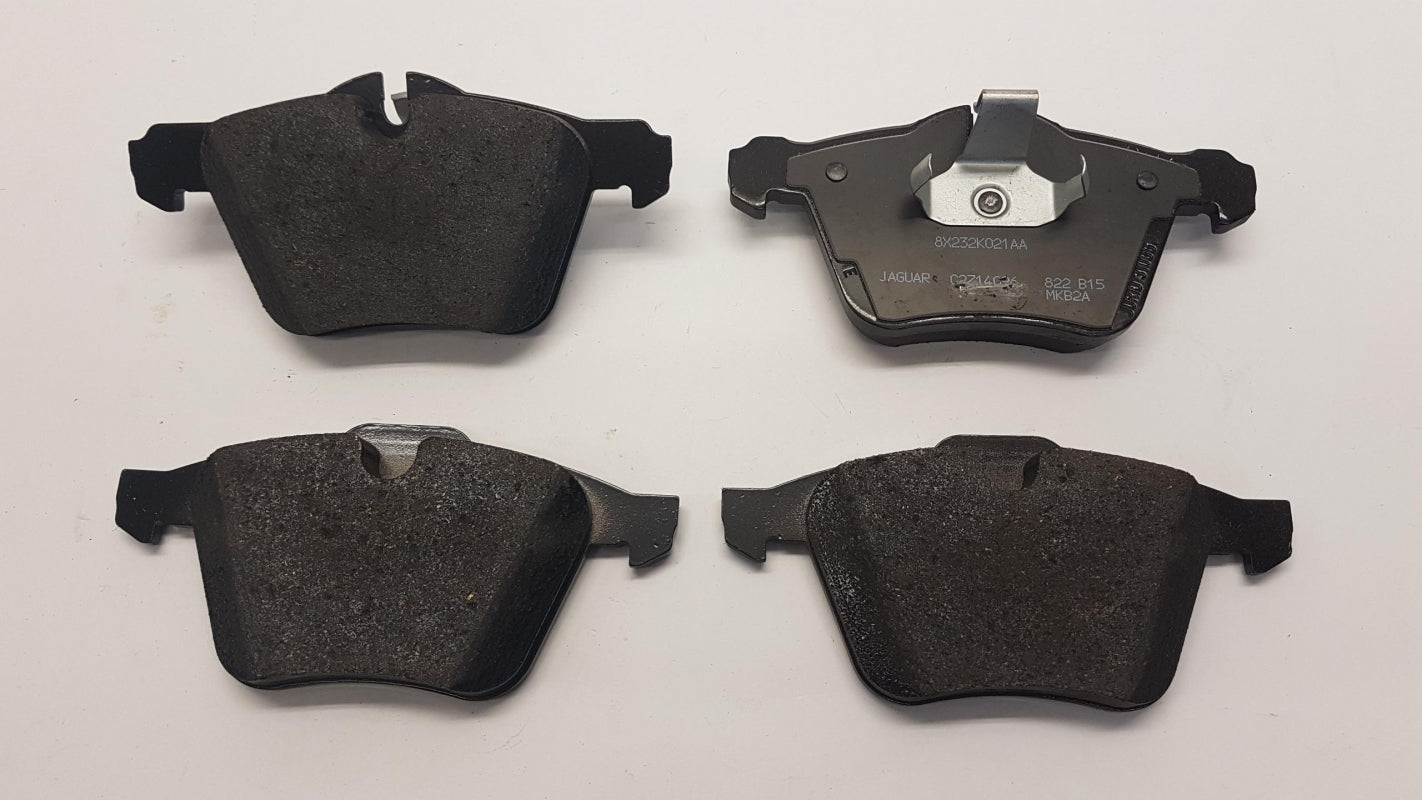 Original JAGUAR XJ (2010-2019) XF (2009-2015) Bremsbeläge Vorne C2Z14096