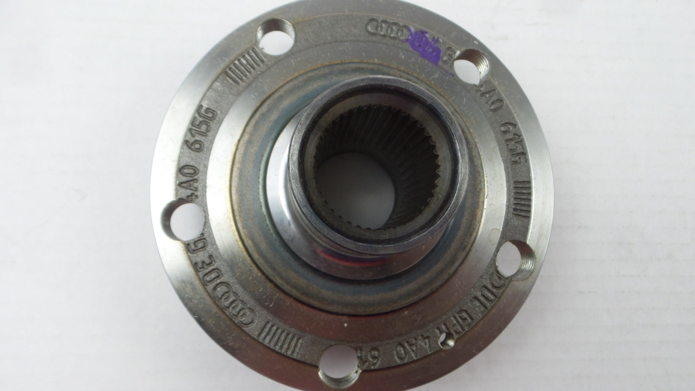 Original AUDI 100 A4 A6 RS4 VW Passat B5 SKODA Superb front wheel hub 4A0407615G 