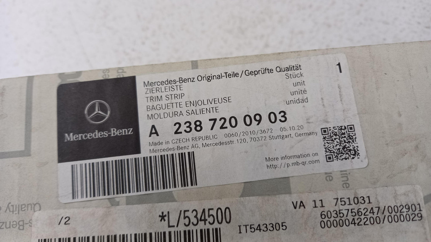 Original MERCEDES-BENZ E-klasse coupe C238 Zierleiste A2387200903