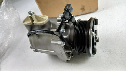Original FORD Tourneo Connect Transit Connect Klimakompressor 1875055