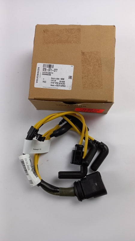 Original OE Volkswagen Kabelbaum 076971277