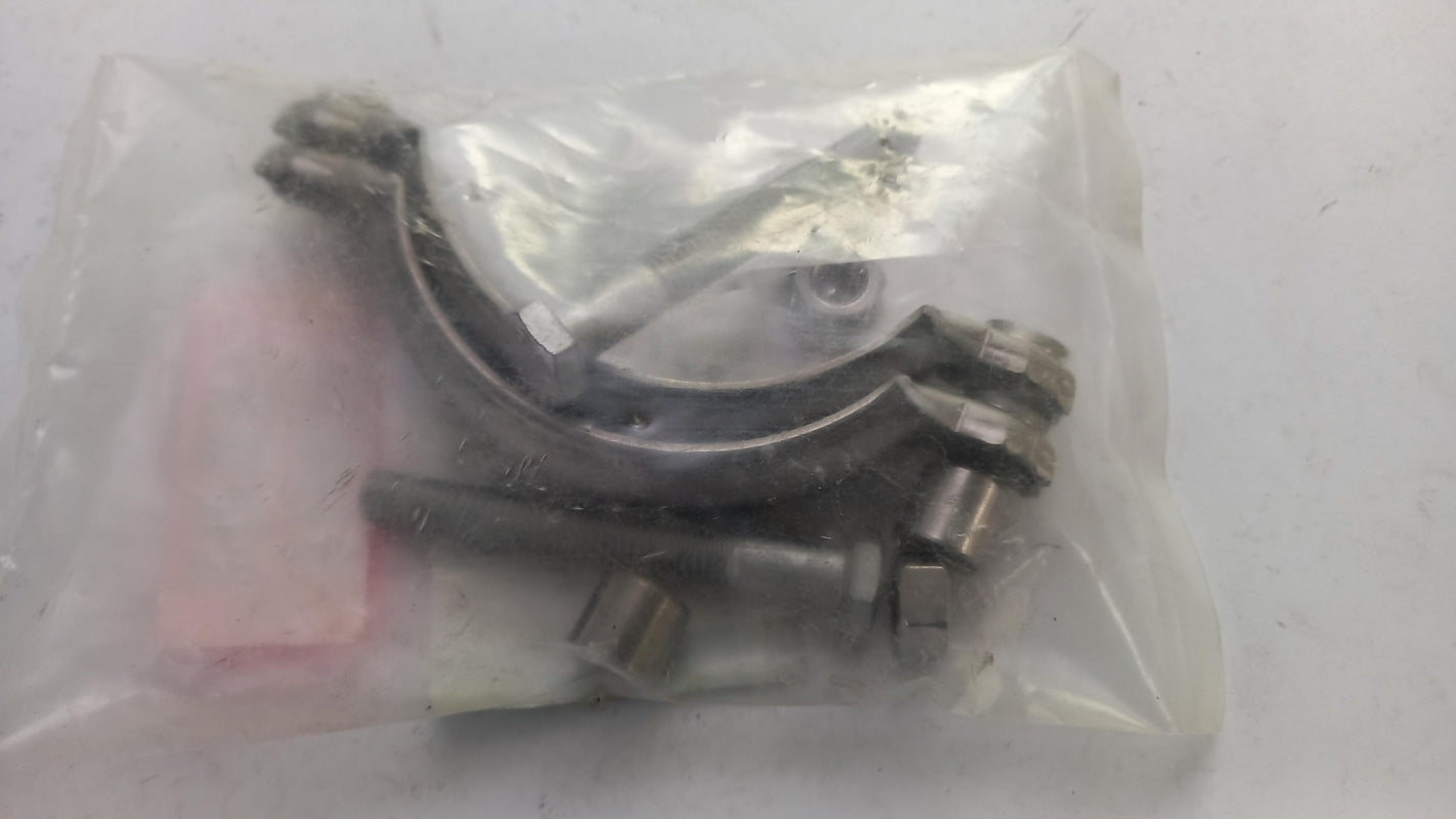 Original OE LAND ROVER Abgasanlage Klemmstück LR146354