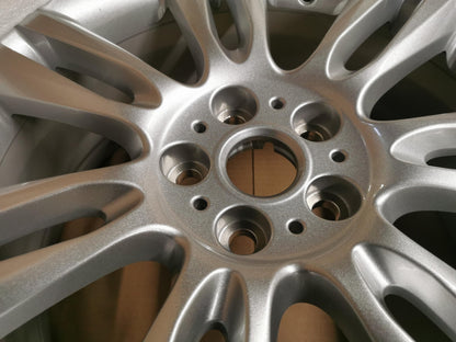 Original JAGUAR XE Range X760 2015- Felge 18" T4N1677