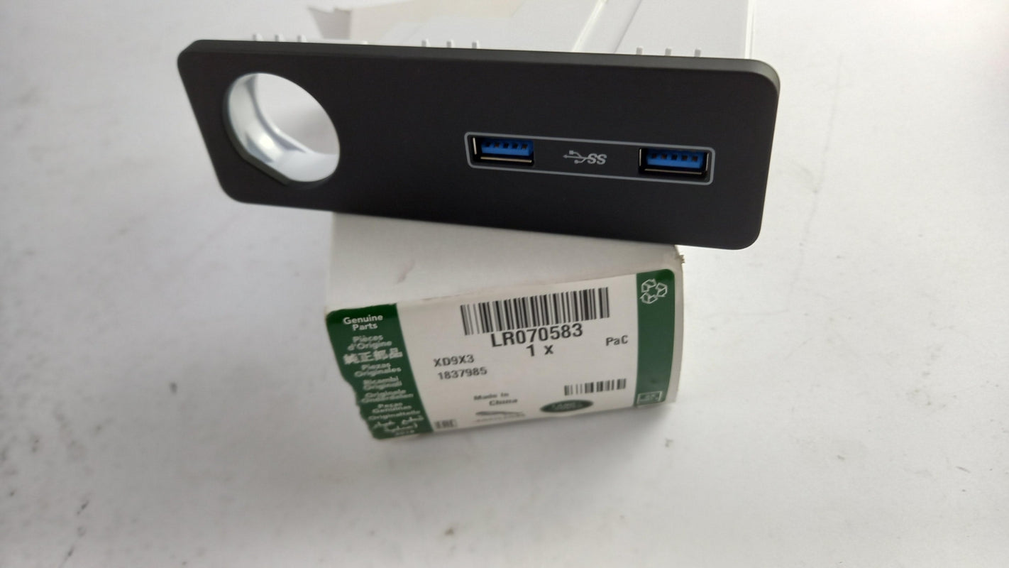 Original LAND ROVER L538 L405 L494 L550 L462 L560 L551 USB-Buchse LR070583