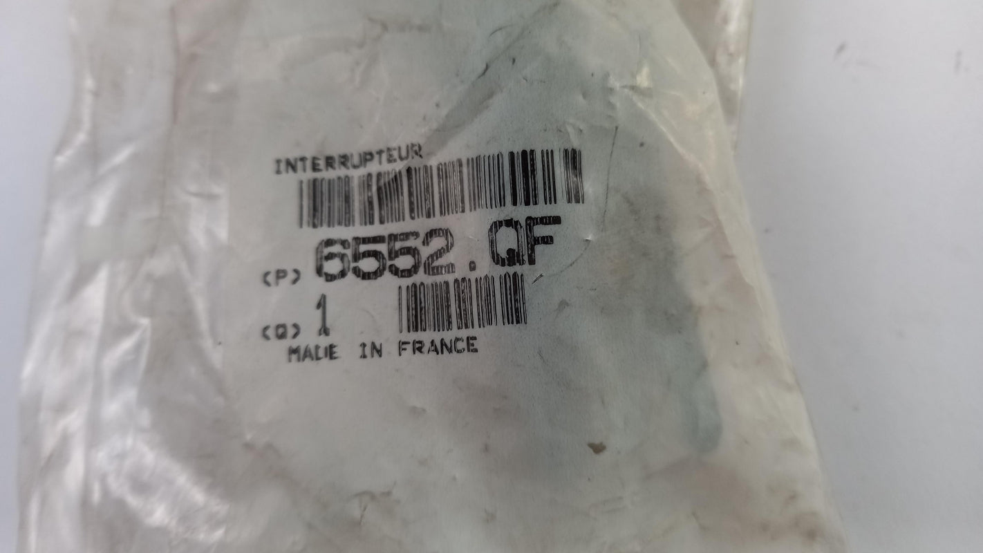 Original OE Peugeot Nebelscheinwerfer Schalter 6552QF