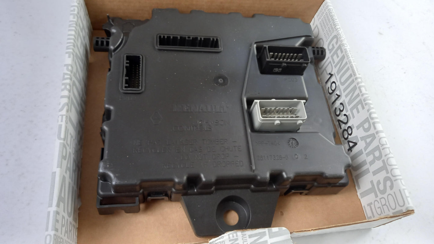 Original RENAULT Master III Komfortsteuergerät Steuergerät 284B17791R