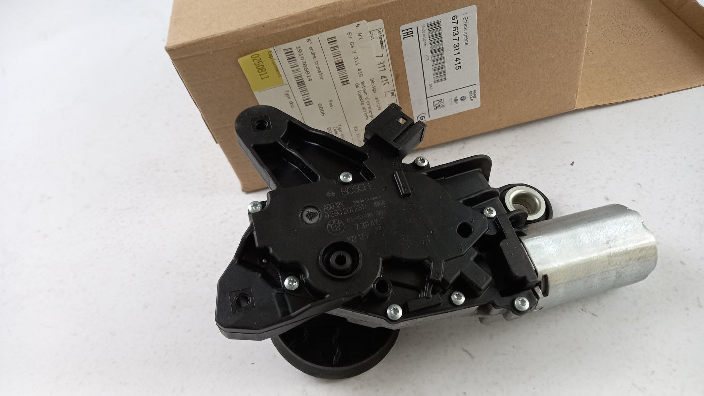 Original BMW 3er F31 5er F11 Wischermotor hinten 67637311415