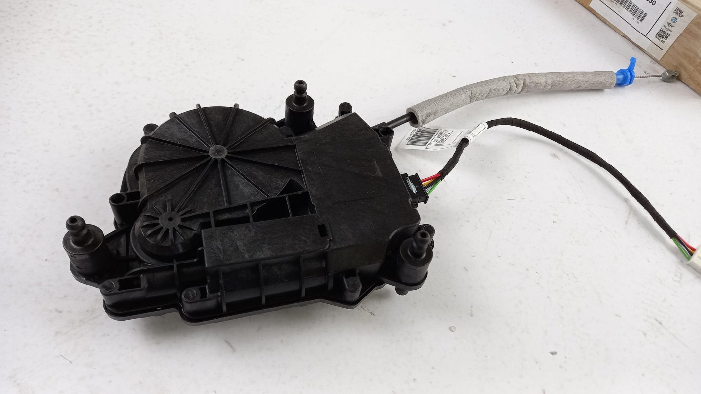 Original OE BMW Heckklappenschloss 51247441630