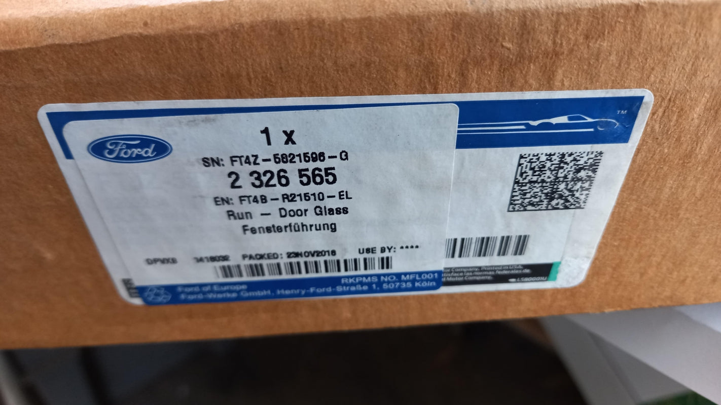 Original OE FORD Fensterführungsschiene 2326565