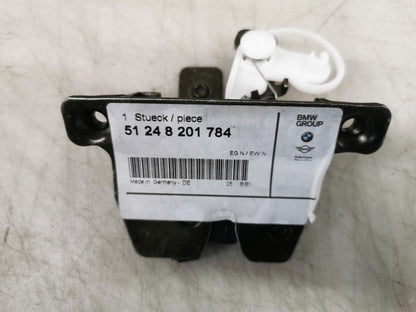 Original BMW 3' E36 Compact Heckklappenschloss 51248201784