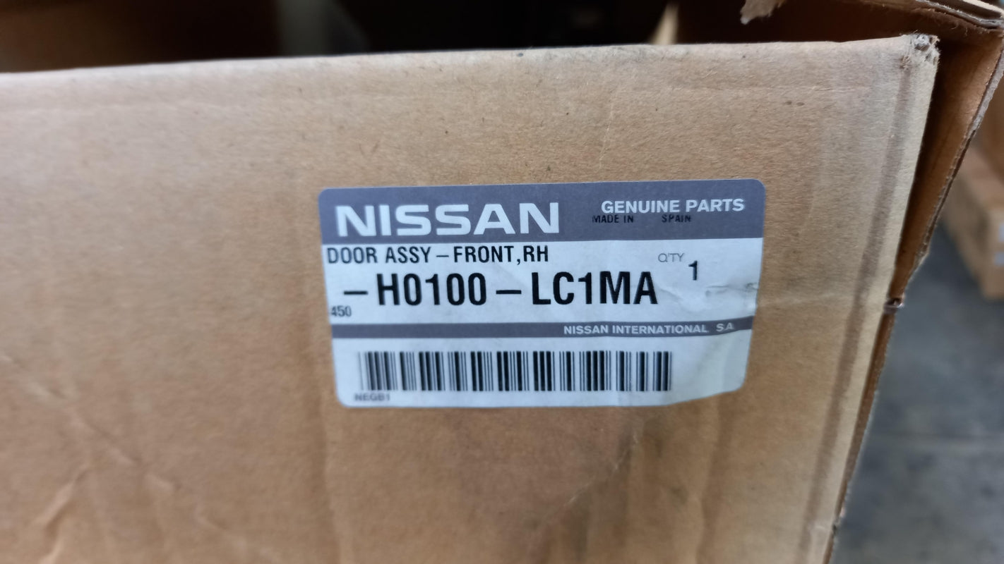 Original NISSAN Cabstar Tür vorne rechts H0100LC1MA