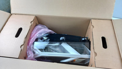 Original OE RENAULT Scheinwerfer 260601750R