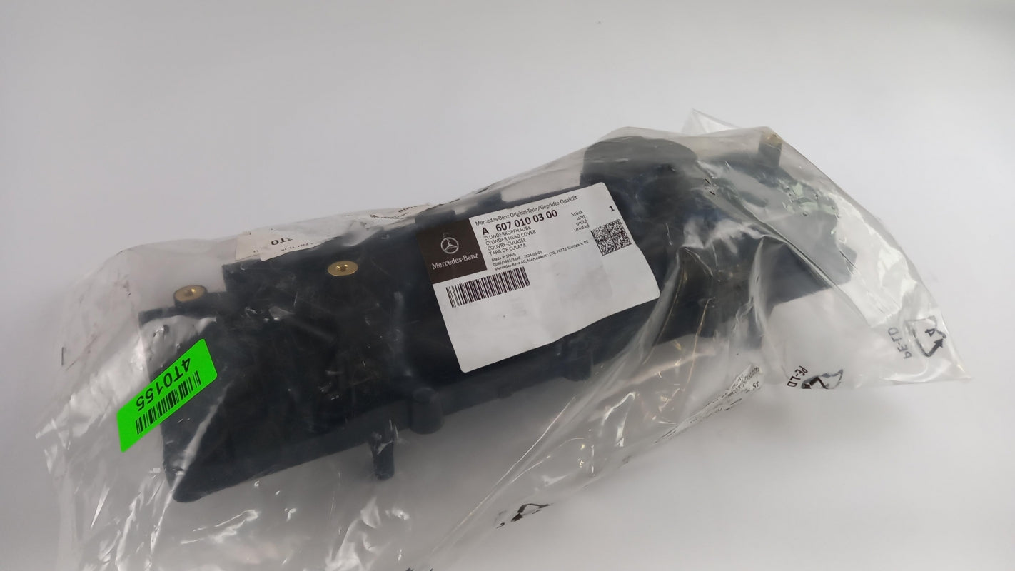 Original MERCEDES-BENZ W176 W246 W242 X156 X117 C117 Ventildeckel A6070100300