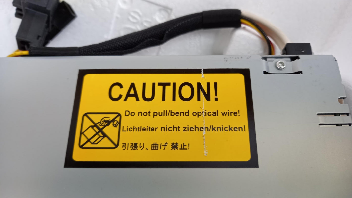 Original MERCEDES-BENZ W211 W164 W169 W245 W906 CD-Wechsler A2118705390