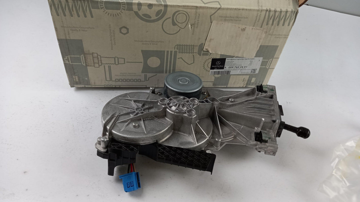 Original MERCEDES-BENZ GLC-klasse x253 Elektromotor A0997602601