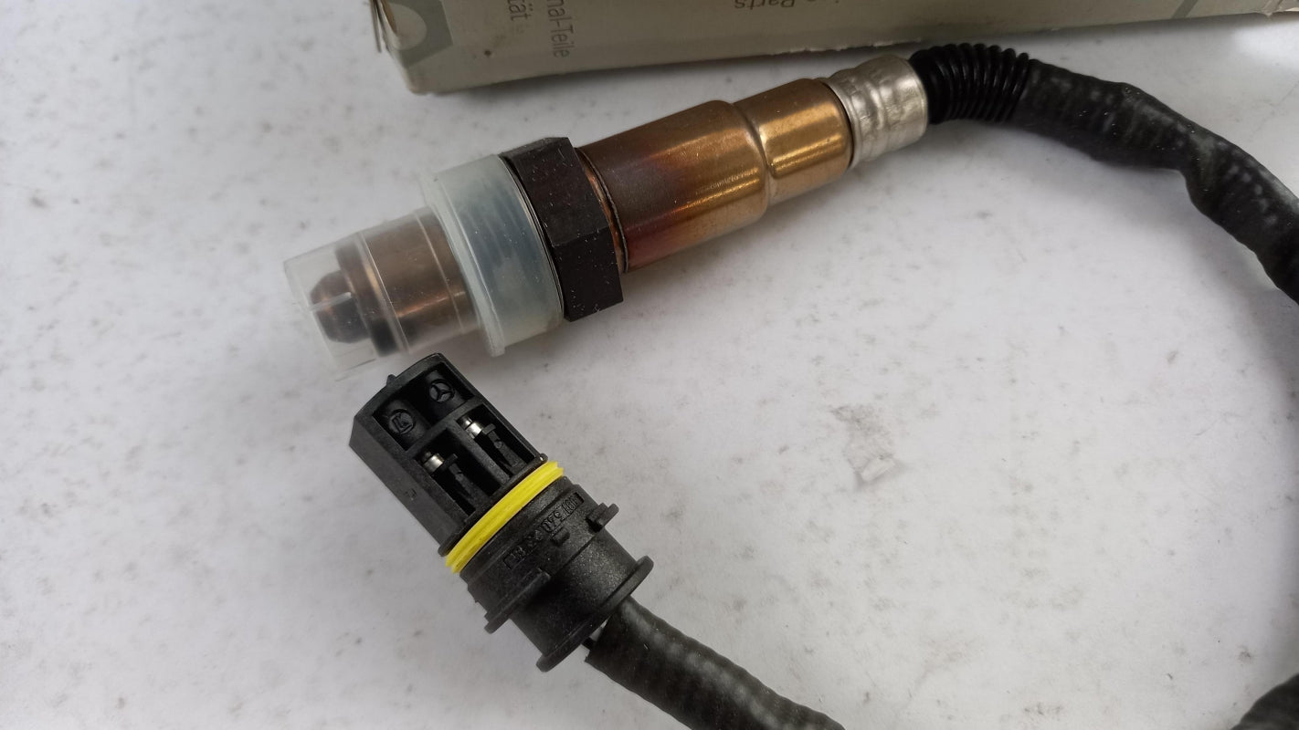 Original MERCEDES-BENZ W163 W210 W220 C215 R170 Lambdasonde A001540601728