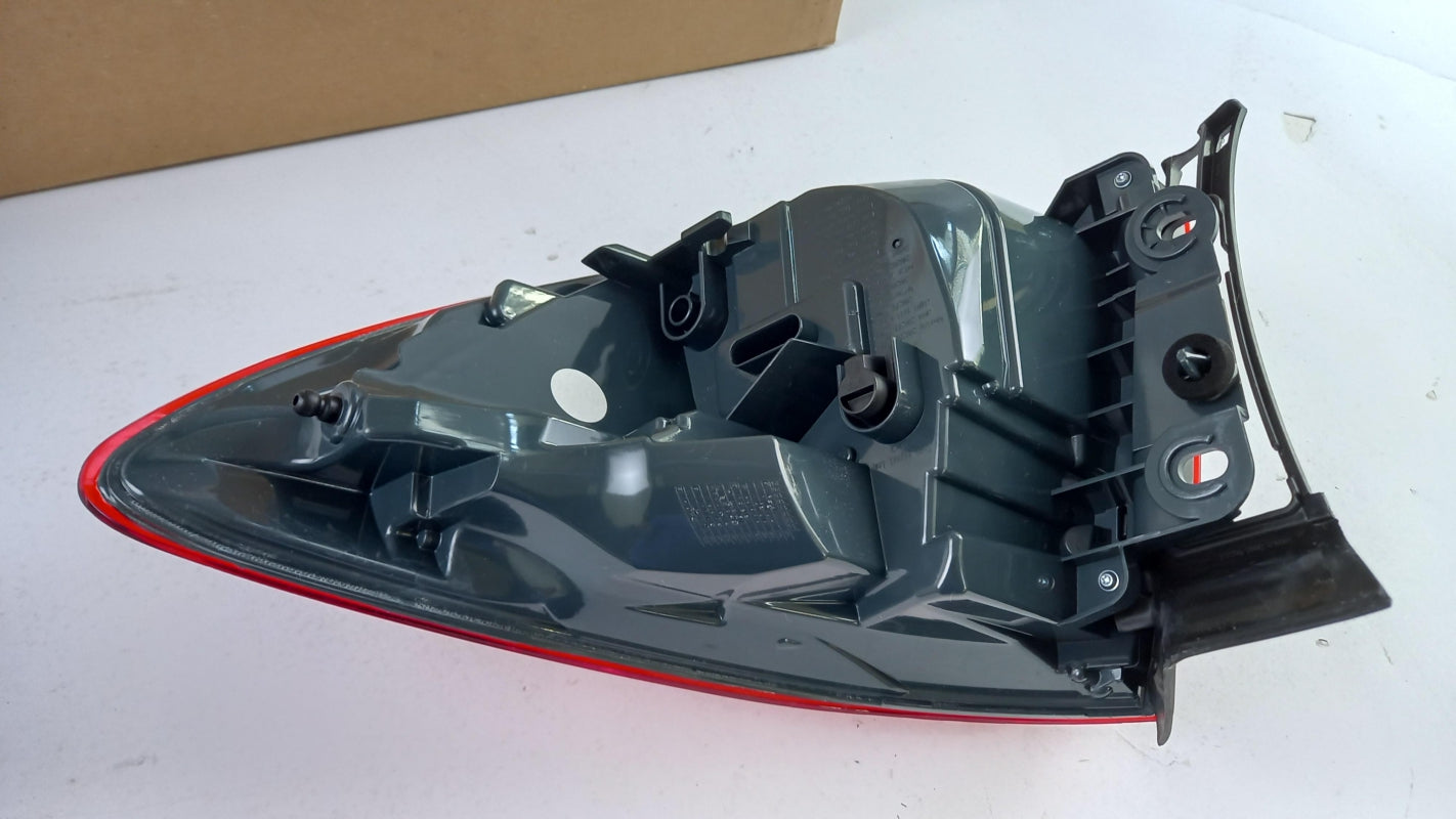 Original OE BMW Heckleuchte 63217372209