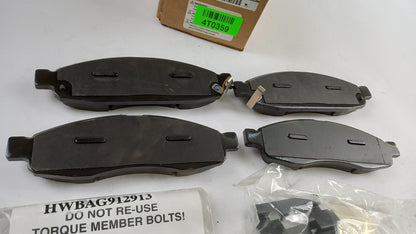 Original OE NISSAN Bremsbeläge D1060ZC027