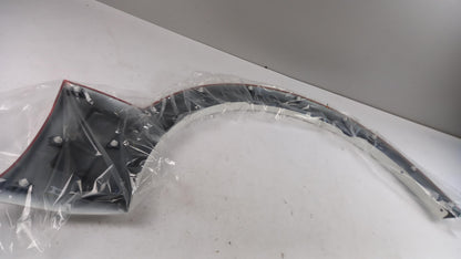 Original OE MITSUBISHI Kotflügel Zierleiste 7420A077WC