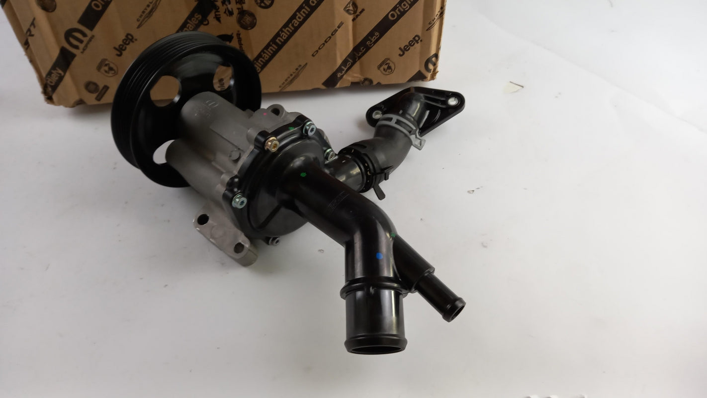 Original OE FIAT Wasserpumpe 46350533