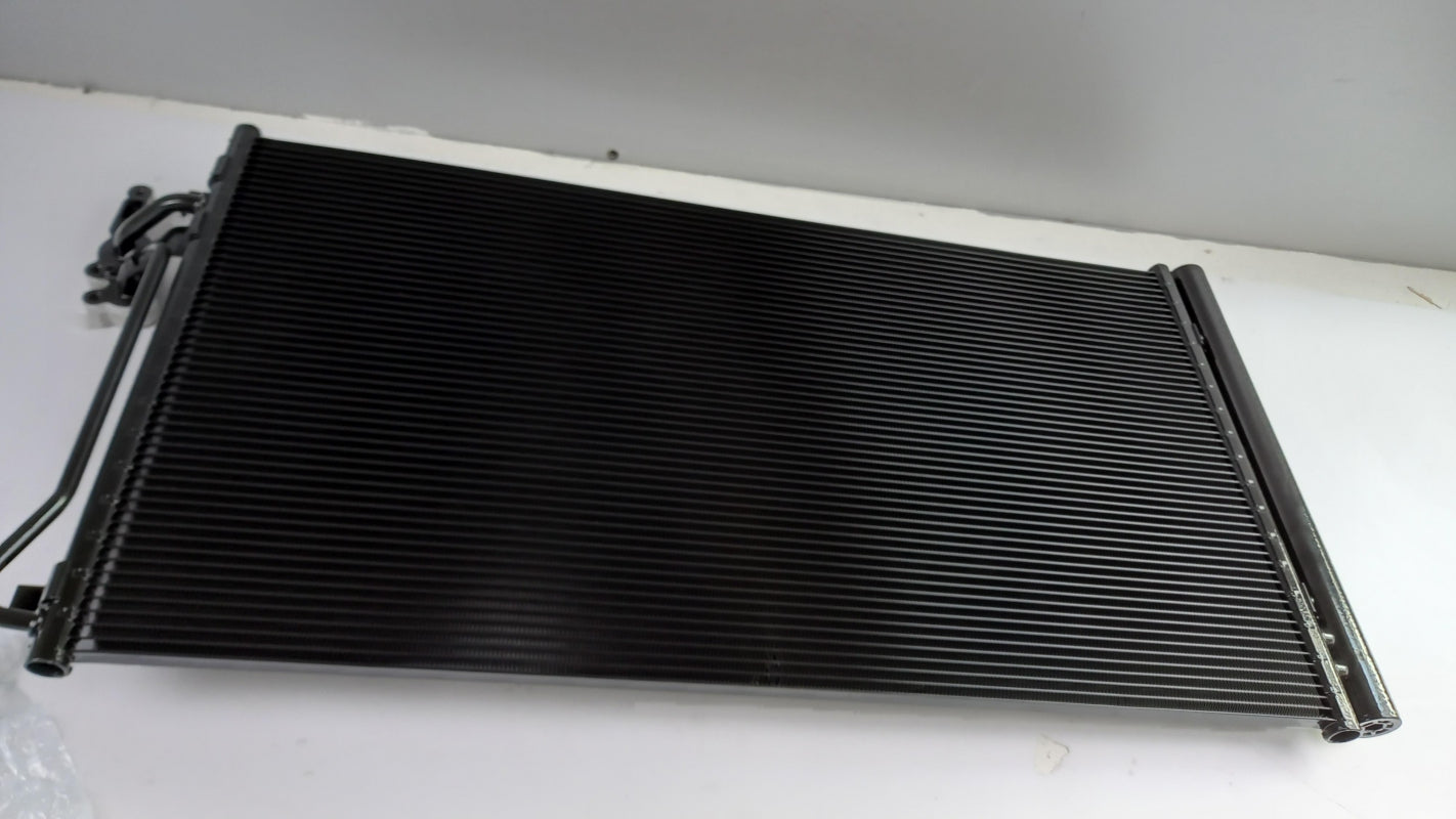 Original OE LAND ROVER Klimakondensator LR075358