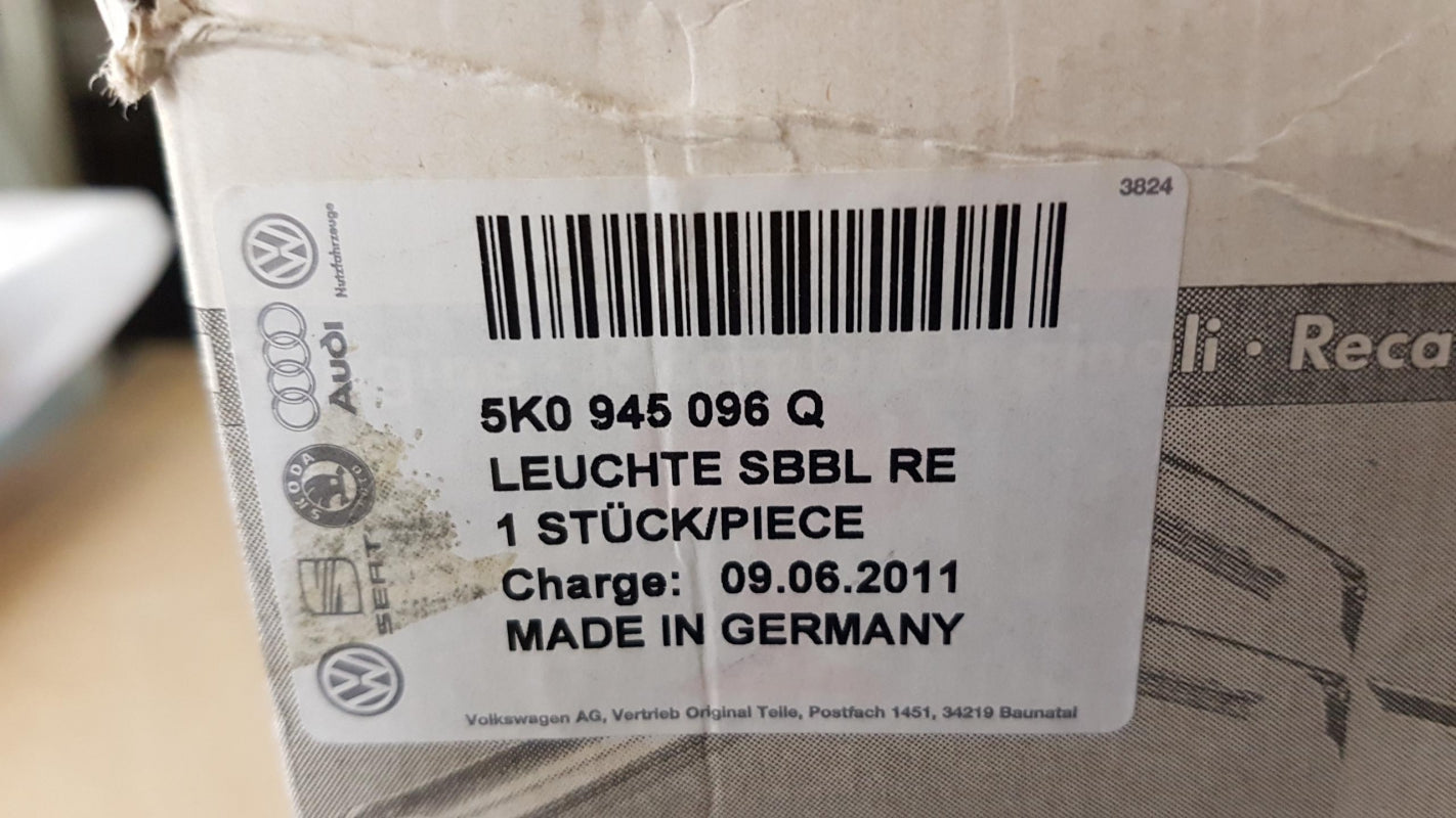 Original VW Golf VI (5K) Heckleuchte Kirschrot abgedunkelt Rechts 5K0945096Q