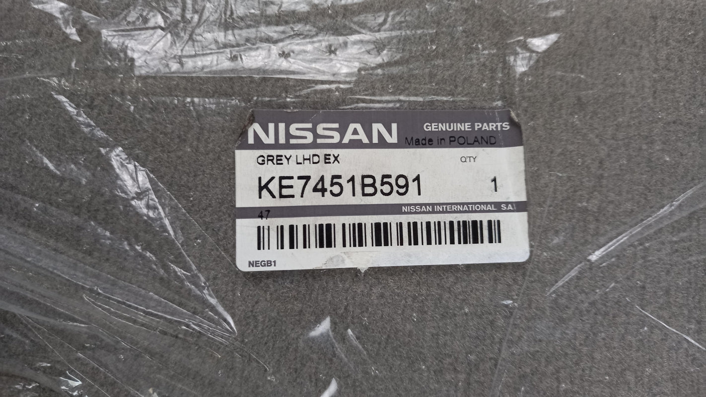 Original OE NISSAN Fußmattensatz KE7451B591