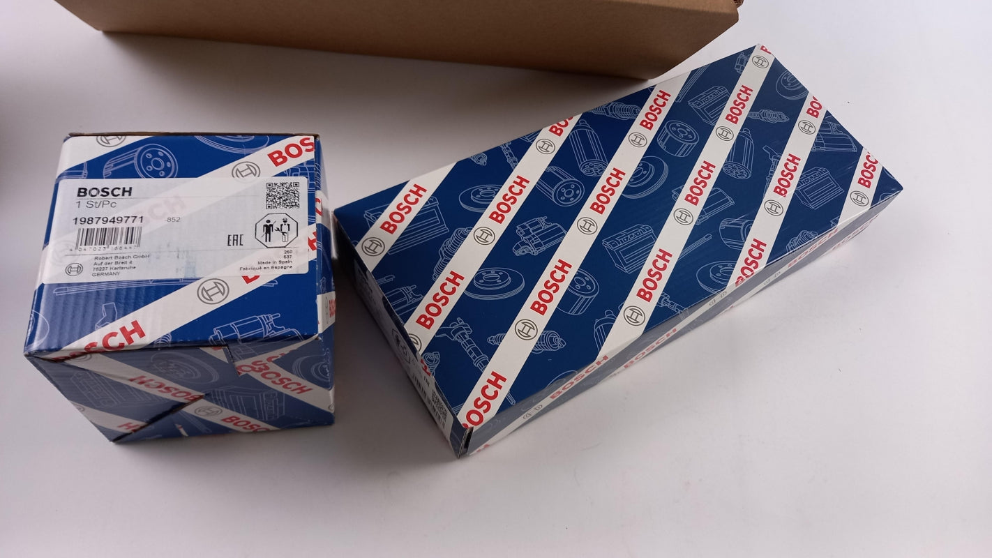 BOSCH für FIAT Panda 2006- Wasserpumpe + Zahnriemenkit 1.4 1987946387