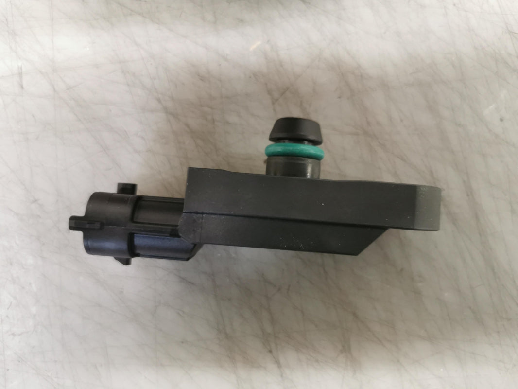 BOSCH für NISSAN NV200 Juke I Cube 2010-2019 Ladedrucksensor 1.5 dCi 0281002996