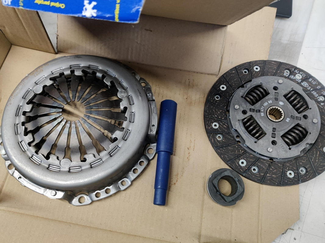 Original OE Peugeot Kupplungssatz 2052C4