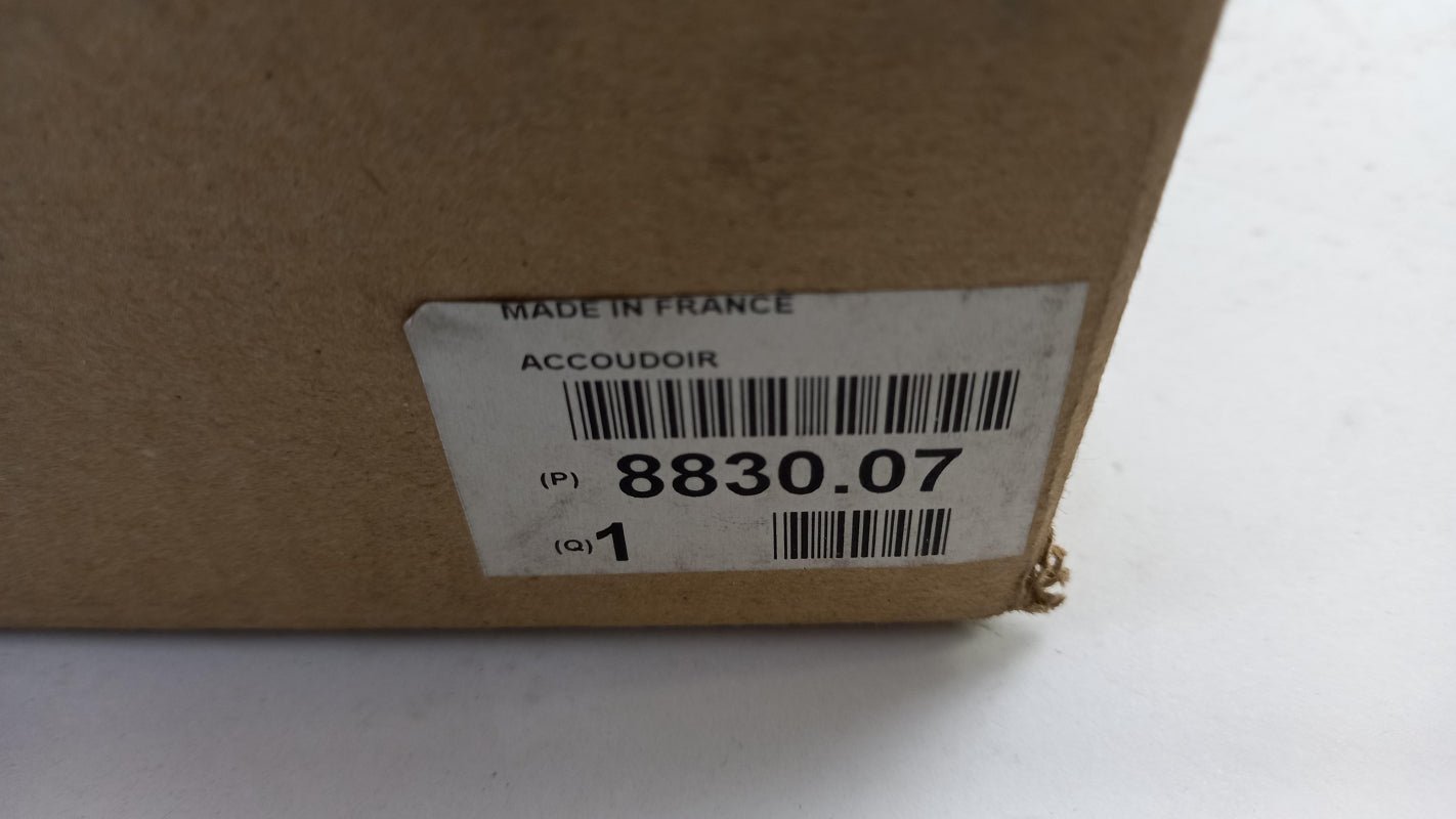 Original OE Peugeot Armlehne 883007