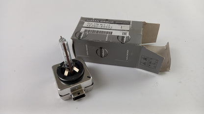 Original OE NISSAN Xenonlampe KE26089992