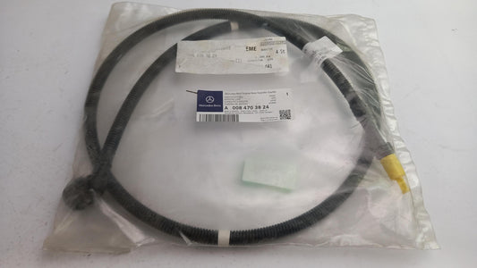 Original OE MERCEDES-BENZ Kraftstoffleitung A0084703824