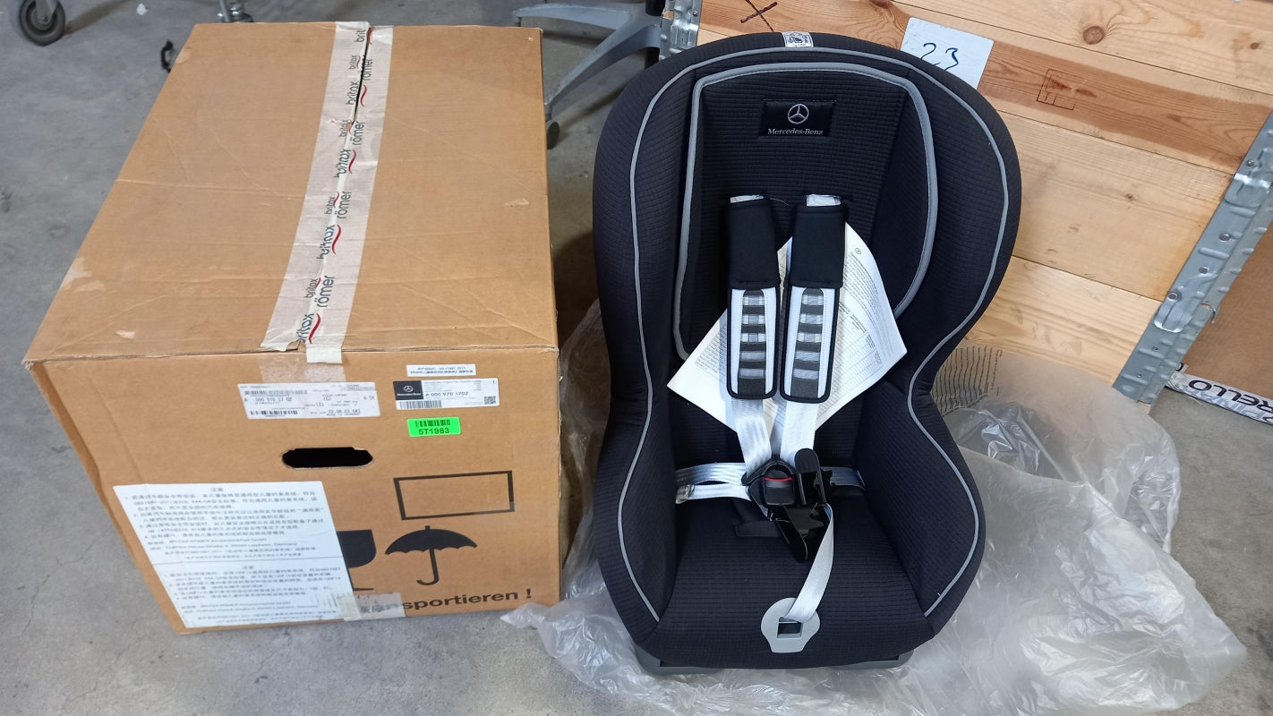 Original MERCEDES-BENZ Duo plus Isofix Kindersitz 9 bis 18 kg A0009701702