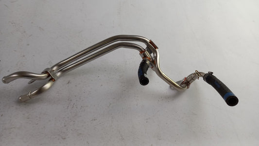 Original MERCEDES-BENZ W213 C253 X253 C238 OM642 Kraftstoffleitung A6420700500