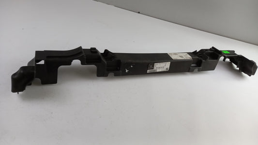 Original OE MERCEDES-BENZ Kühlerlagerung A9605058088