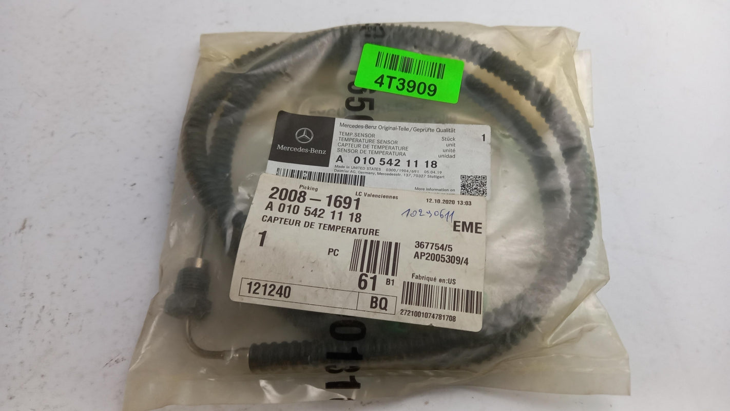 Original OE MERCEDES-BENZ Abgastemperaturgeber A0105421118
